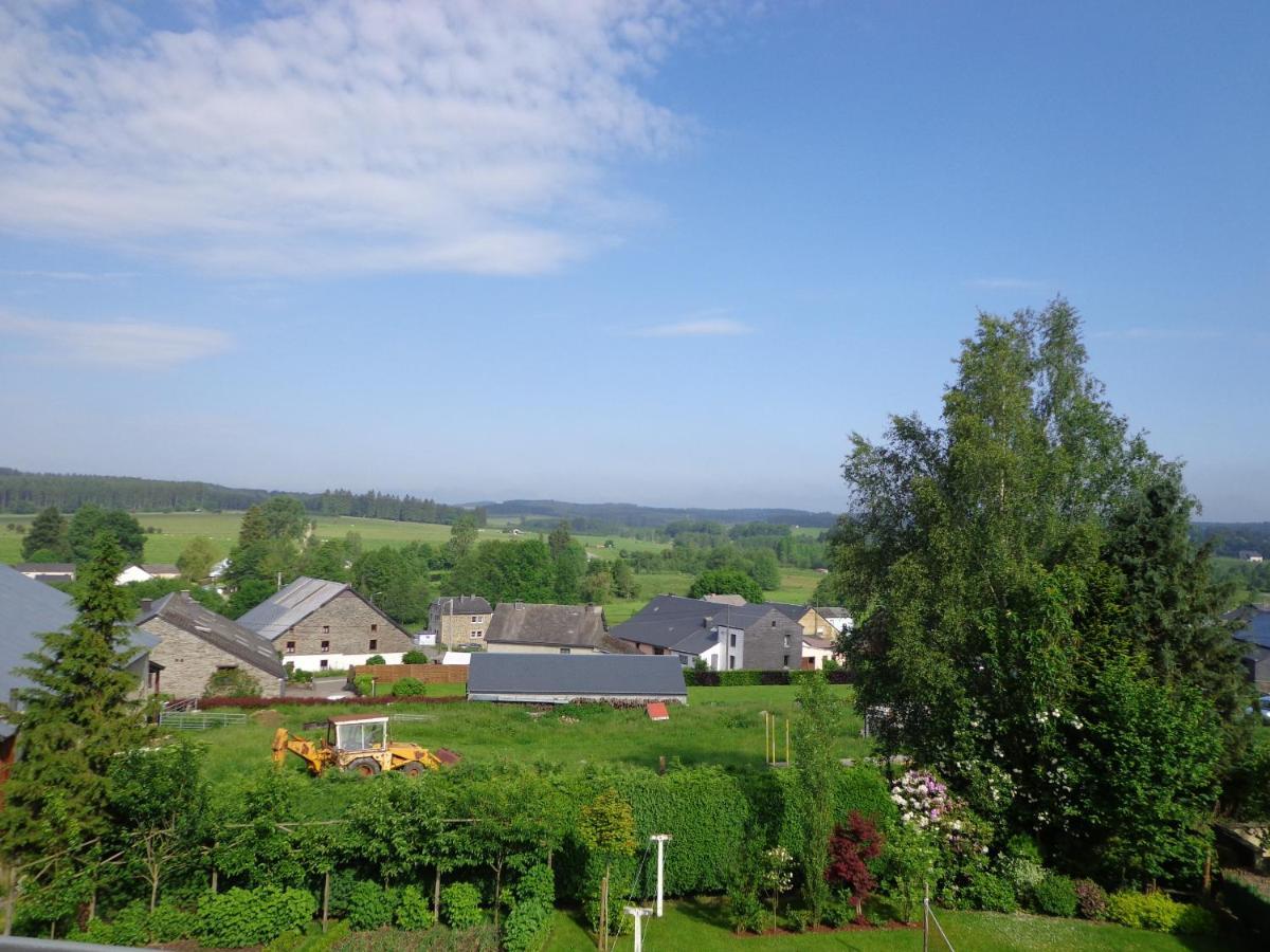 Le Chant Du Merle Neufchâteau Exterior foto